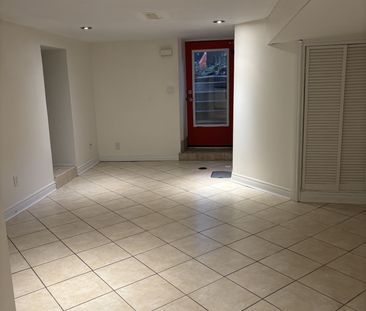 For Lease - 417 Crawford Street Unit# Lower, Toronto, Ontario - Photo 5