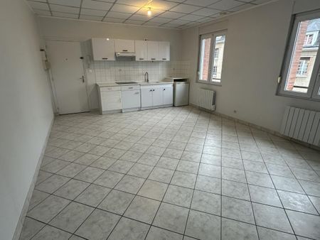 Location Appartement 2 pièces 47m² FLERS 61100 - Photo 3