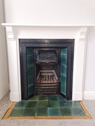 4 bedroom semi-detached house to rent - Photo 1