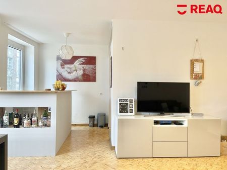 Helle 2-Zimmer Wohnung mit attraktiver Raumaufteilung in zentraler Lage! - Foto 4