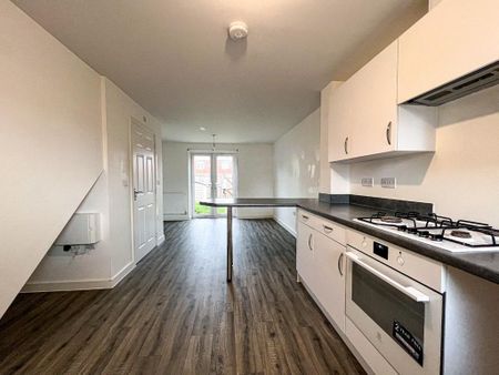 2 bedroom terraced house to rent - Photo 5