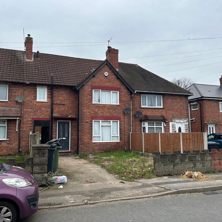 6 bedroom terraced house to rent - Photo 1