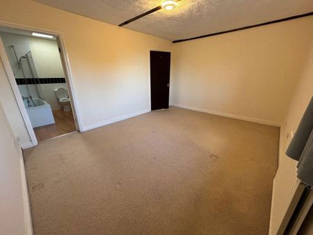 3 bedroom barn conversion to rent - Photo 3