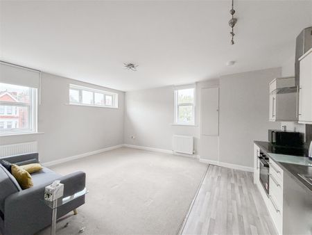 Dorset Road, Bexhill, TN40 2HT - Photo 2