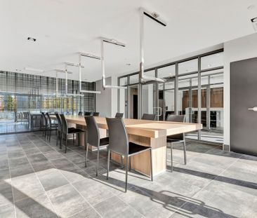 For Lease - 5230 Dundas Street Unit# 331, Burlington, Ontario - Photo 4