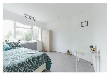 Room in a Shared House, Croydon Road, CR0 - Photo 3