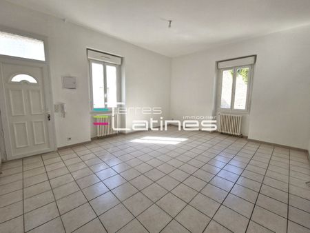 Location Appartement 2 pièces 57m² NIMES 30000 - Photo 3