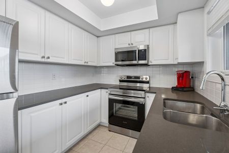 For Lease - 117 Appletree Lane, Barrie, Ontario - Photo 5
