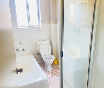 2 BEDROOM UNIT | LEVEL 2 | LOCK-UP GARAGE - Photo 2