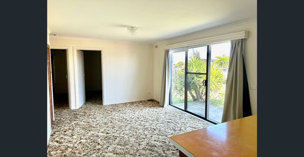 Cosy 3 Bedroom House in the heart of Coronet Bay - Photo 1