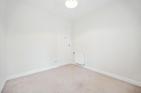 4 bedroom bungalow to rent - Photo 5