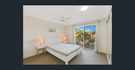 PEARL OF KIRRA - FURNISHED UNIT - Photo 2