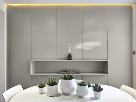 2 bedroom end of terrace house to rent - Photo 4