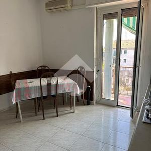 Bilocale in affitto - Photo 2