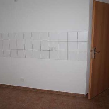 Großer Balkon an der Küche - Laminat - Stellplatz! - Foto 1