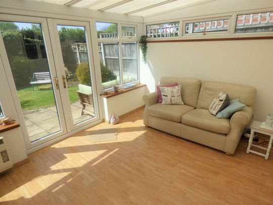 2 bedroom terraced house to rent - Photo 1