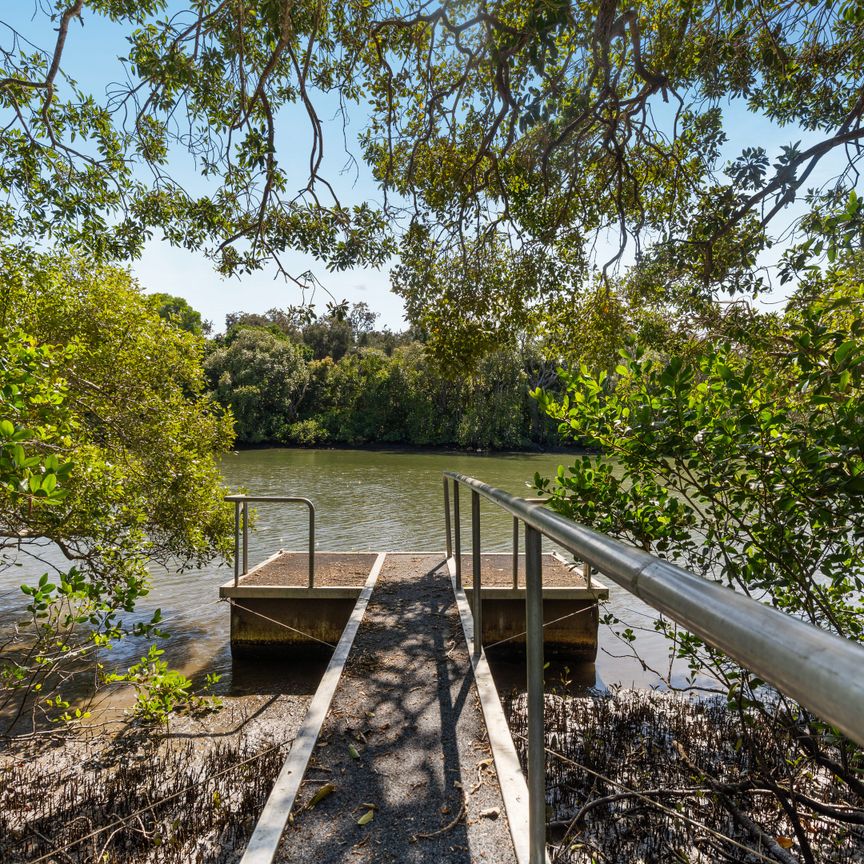 21 Tranquility Circuit, Helensvale QLD 4212 - House For Rent | Domain - Photo 1