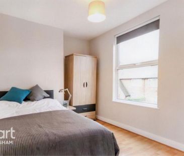 1 bedroom in a house share to rent - Photo 6