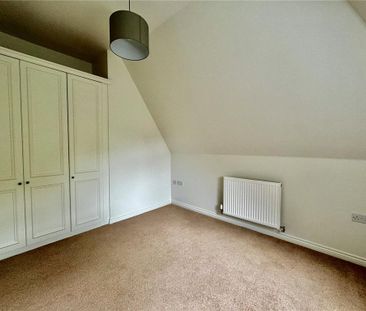 3 bedroom apartment to rent - Photo 4