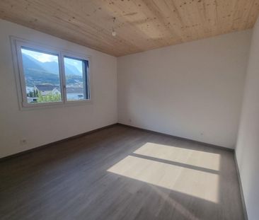 Beautiful 4.5p apartment in Bouveret - Photo 2