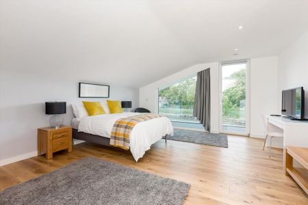 4 bedroom detached house to rent - Photo 5