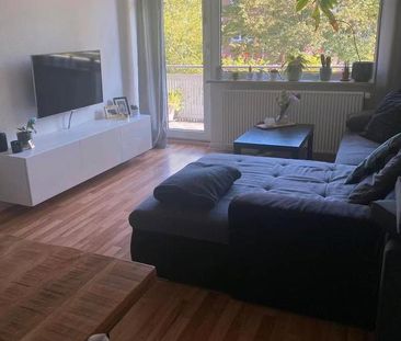 Möbilierte 2,5-Zi.-Whg. mit Balkon befristet ab 23.12. - 27.03. - Photo 1