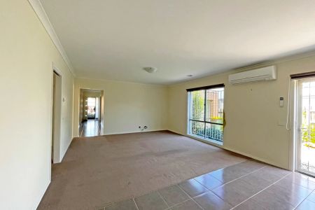 9 Holland Street, - Photo 5