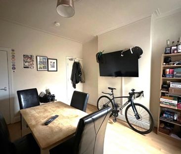 3 bedroom house to rent - Photo 2