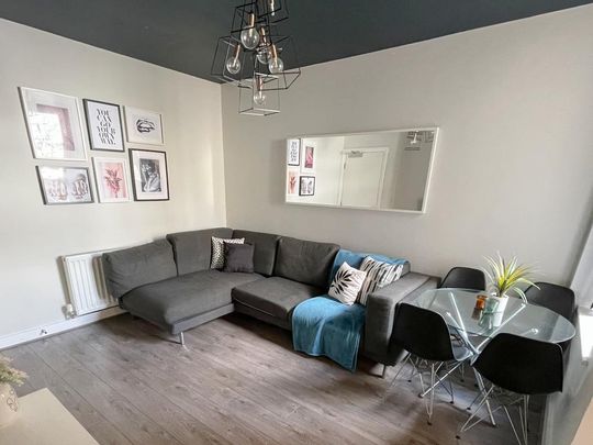 5 bedroom terraced house to rent - Photo 1