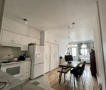 Beau 3 1/2 à louer... - Photo 1