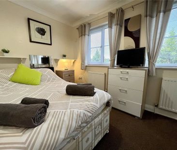 Queens Road, Bournemouth, Dorset, BH2 - Photo 6