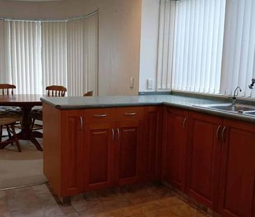 TIDY HOME IN STOKE - Photo 3