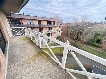 Verhuur appartement 1 kamer, 60m² - Photo 2