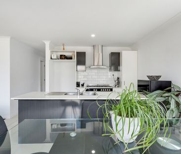 44 Dodson Road, Officer VIC 3809 - House For Rent | Domain - Photo 6