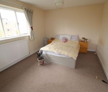 4 bedroom house to rent - Photo 2