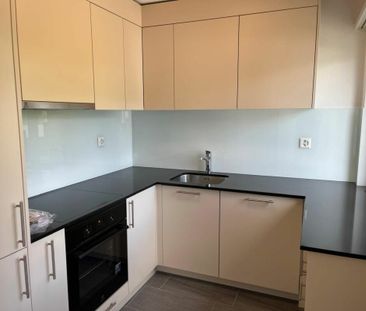 Frisch sanierte 4.5-Zimmer-Wohnung in ruhiger Lage von Bronschhofen - Photo 2