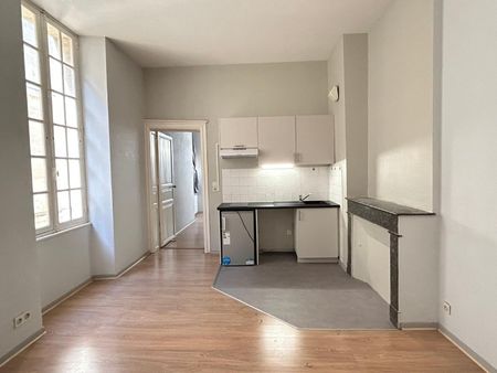 Location Appartement 2 pièces 41m² BORDEAUX 33000 - Photo 4