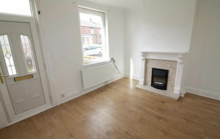 3 bedroom terraced house to rent - Photo 2