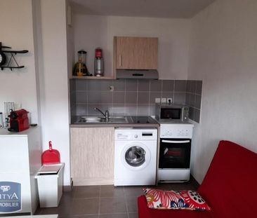 Location Appartement 1 pièce 32m² LA SEYNE SUR MER 83500 - Photo 3