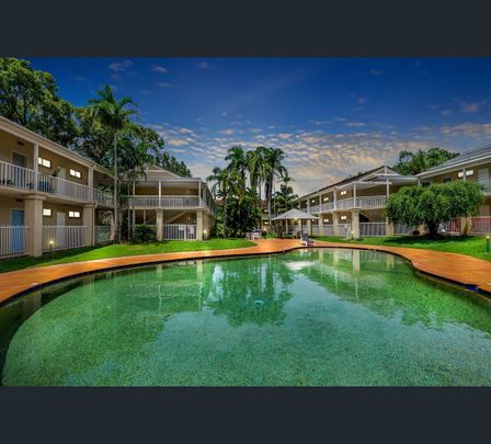 8 Coral Coast Drive, Palm Cove, Qld 4879 - Photo 1