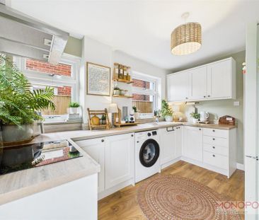 2 bedroom semi-detached house to rent - Photo 6