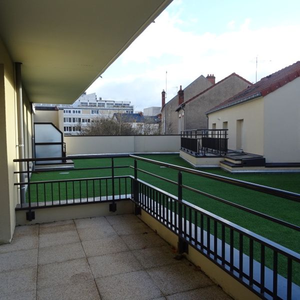 Location Appartement 3 Pièces 65 m² - Photo 1