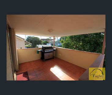 2/195 Juliette Street, Greenslopes, Qld 4120 - Photo 3