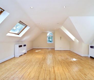 2 bedroom penthouse to rent - Photo 3