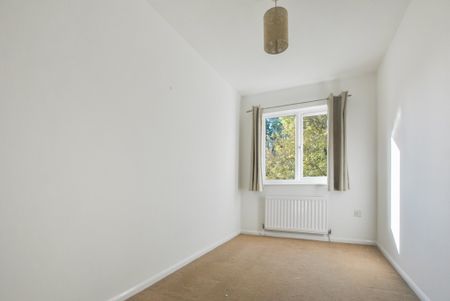 Deans Gate Close, Forest Hill, London - Photo 2