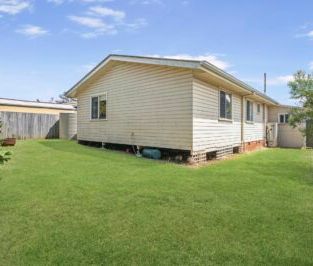 16 Dalgleish St, 4350, South Toowoomba - Photo 3