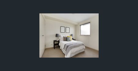 MODERN AND SPACIOUS - Photo 4