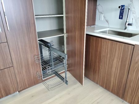 For Lease - 3 Concord Cityplace Way Unit# 6205, Toronto, Ontario - Photo 5