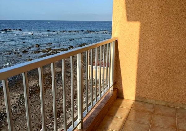 **To rent in Las Galletas, 2 bedroom apartment