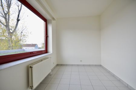 Instapklaar appartement langsheen invalsweg naar Ronse - Photo 5